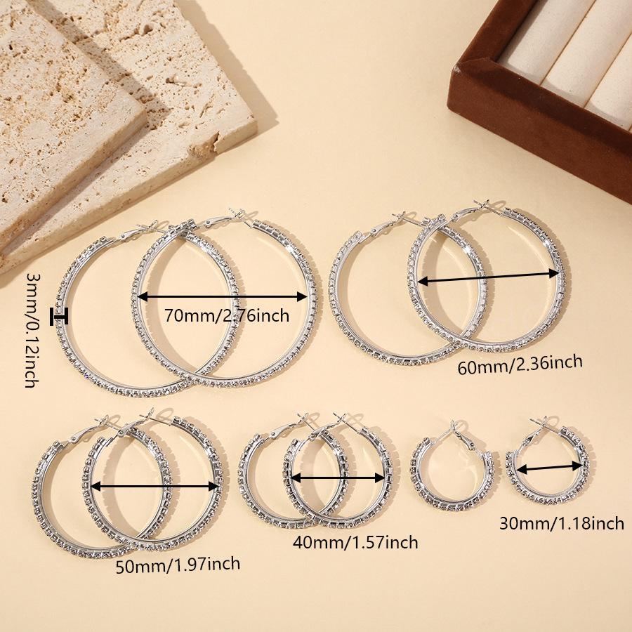 Korean Cold Style Luxury Diamond C-Shaped Earrings – Trendy and Elegant Design