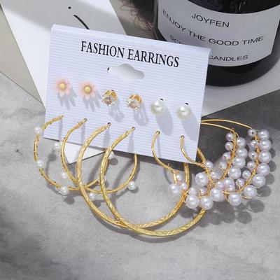 2023 neue Mädchen Nette Ohrringe Set Kombination Charme Sexy Vielseitig Zubehör Arbeit Party Ohrringe Urlaub Elegante Luxus Geschenke