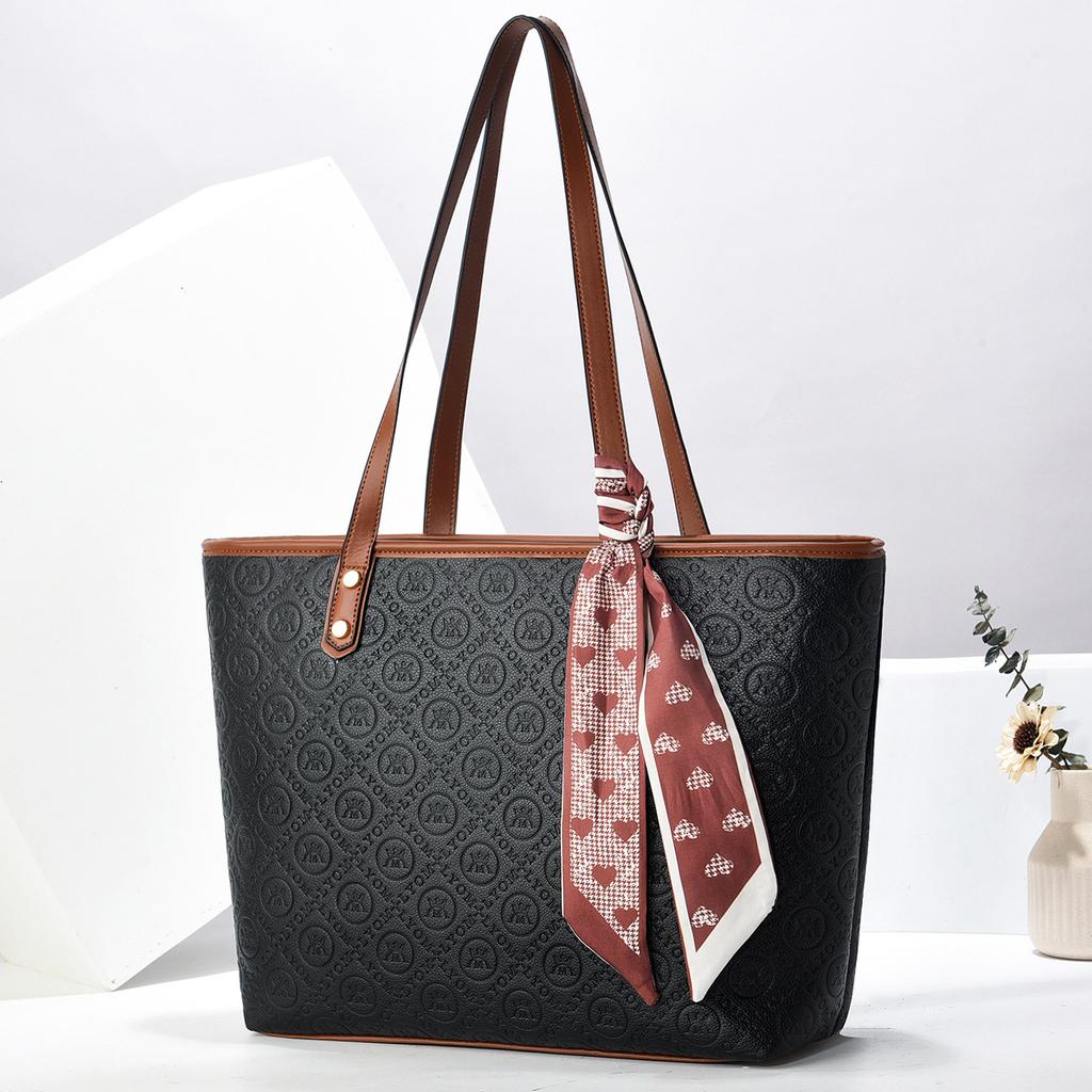 Tote bag commuter big bag women's new model