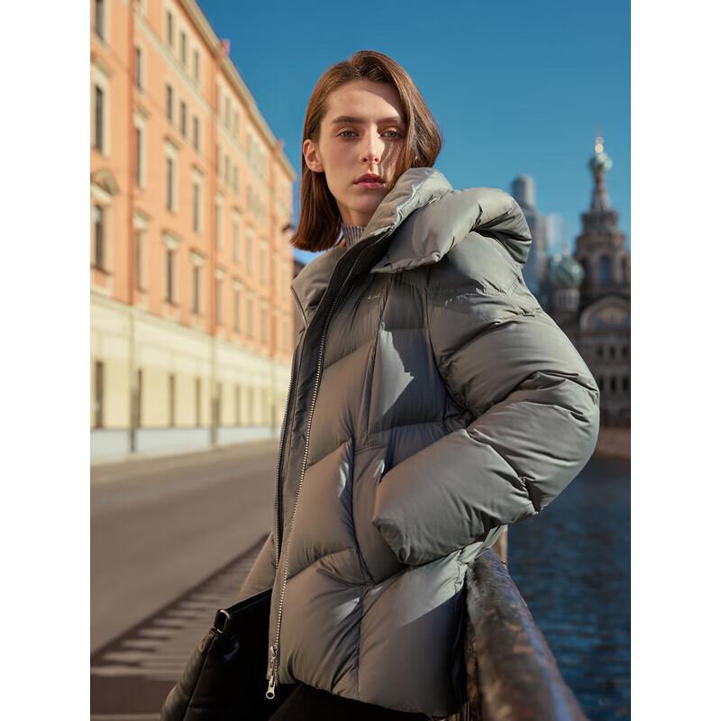 Women's Short Detachable Hood Puffer Down Jacket