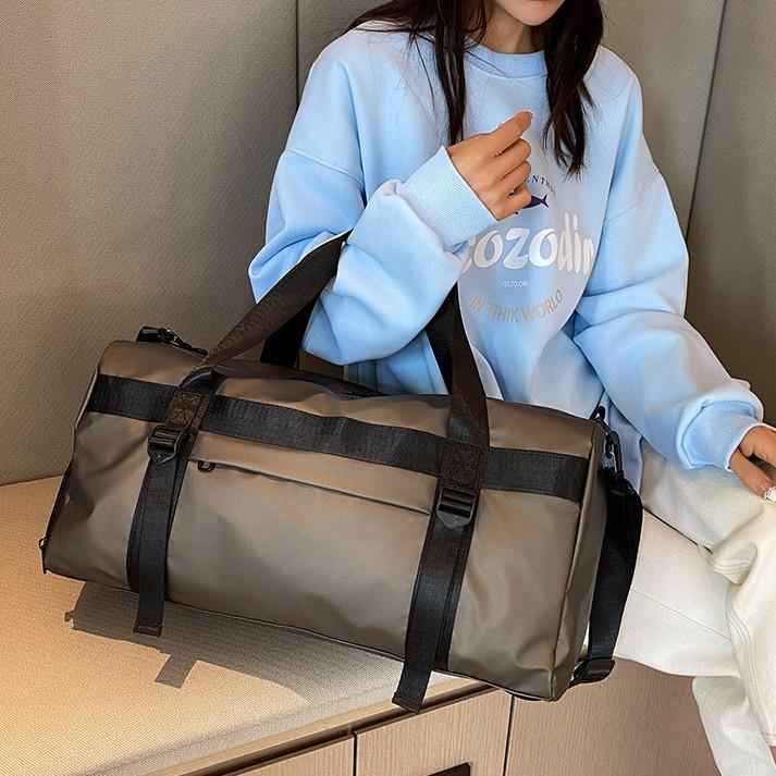 New Oxford Cloth Handbag for Travel, Large Capacity, Durable and Practical Sports and Fitness Bag, Can Hold Yoga Mat and Training Bag
