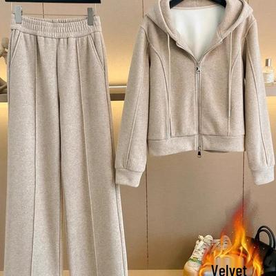 Women's Fleece-Lined Casual Sportswear Set - Hooded Sweatshirt & Wide-Leg Pants, Autumn/Winter 2025 Collection.