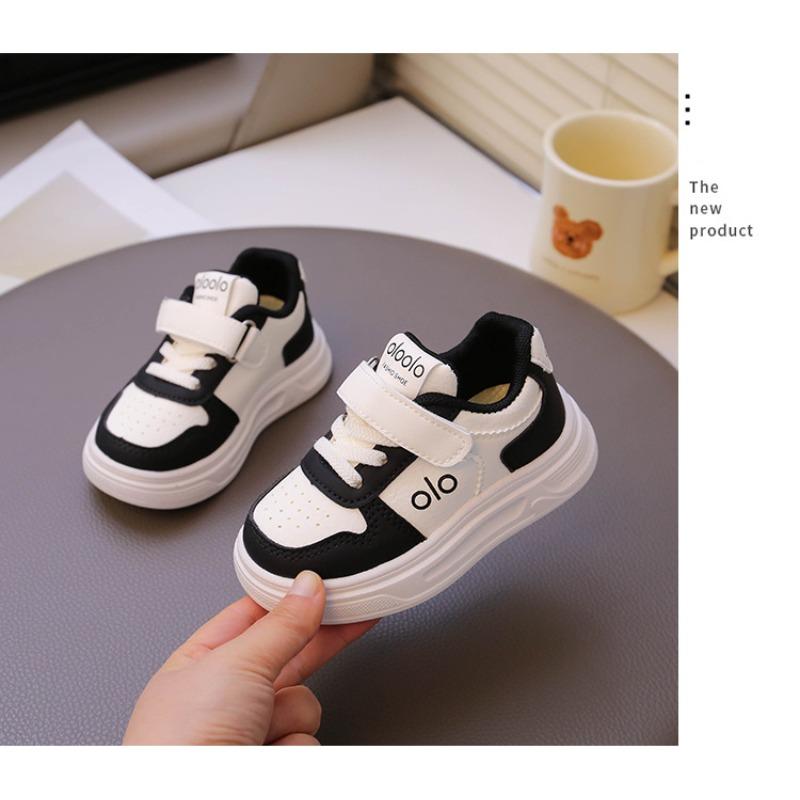 Nieuwe Kinder Sportschoenen Meisjesschoenen Kleine Witte Schoenen Jongens Board Schoenen Zachte Zool Ademend Casual Studentenschoenen Trendy