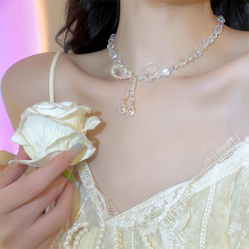 Summer Crystal Bow Necklace, Dongdaemun Niche Luxury Clavicle Chain, Elegant and Versatile Accessory