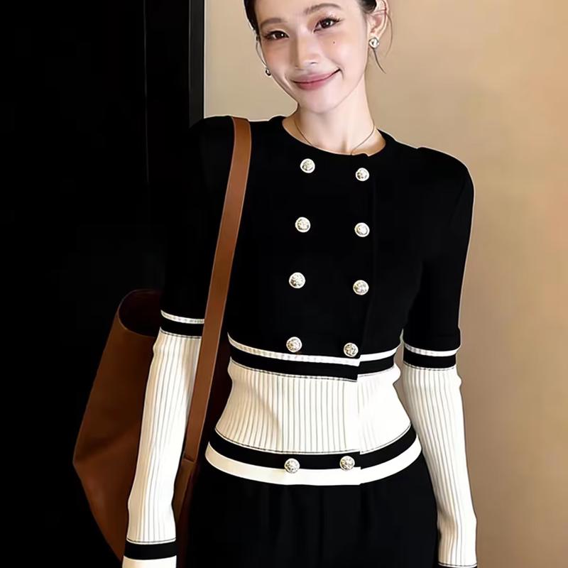 La Chapelle Contrast Double-Breasted Knit Polo Sweater