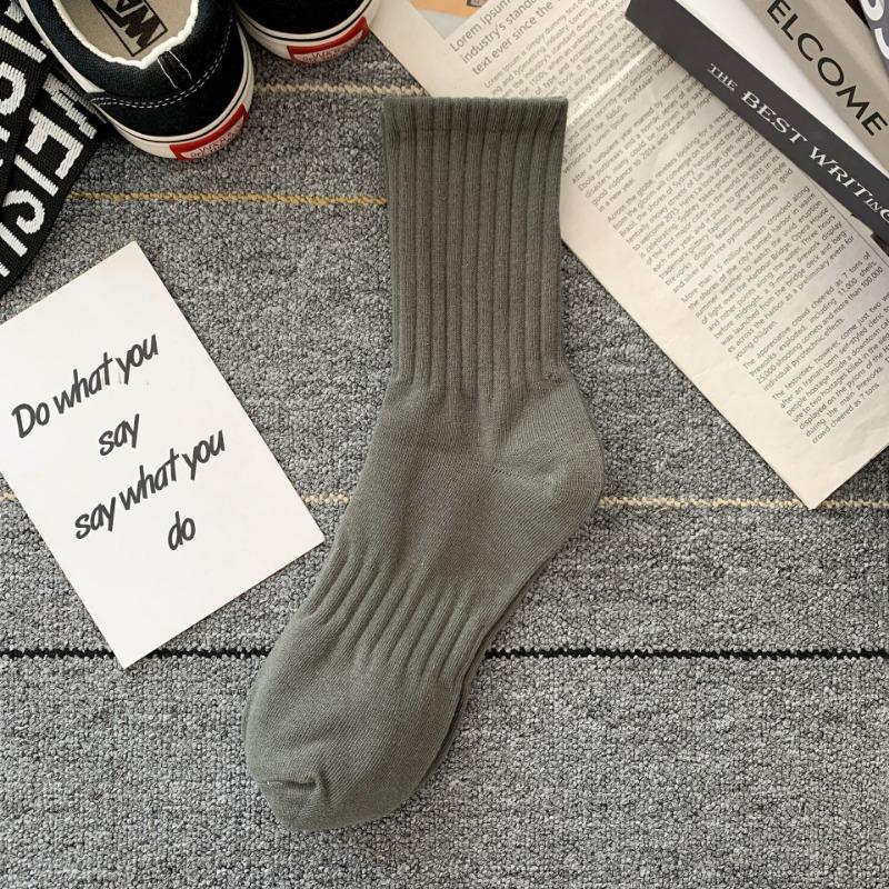 Men's Spring and Autumn Deodorant Sweat Absorption Exercise Is Not Easy To Ball Tube Socks
