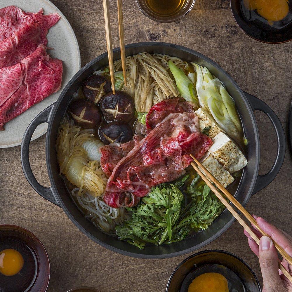 Vermicular Cast Enamel Pot 26cm SUKIYAKI Pearl Pink Waterless Cooking Special Recipe Book Included Oven Pot Round PNK26RS