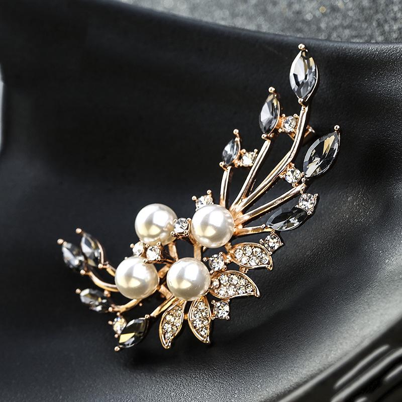 

Полумесяц Цветок Жемчуг Бриллиант Брошь Актриса Корсаж Булавка Костюм Аксессуары Одежда Подарки