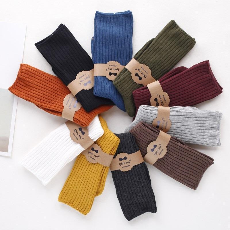 

Women s Autumn and Winter New Cotton Solid Color Vertical Stripe Stack Socks 1 pair чорний