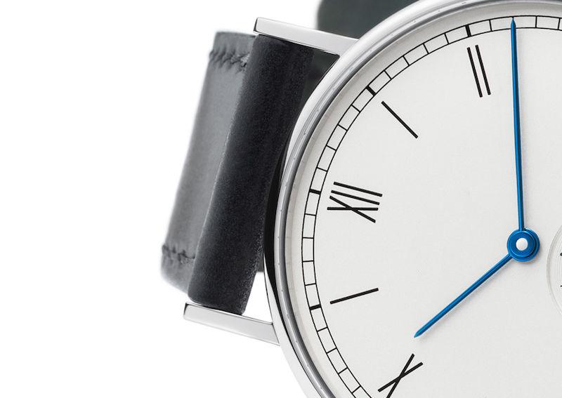 Quarz Uhr mit zwei und einem halben Zeiger Legierung Edelstahl Uhr 848 Nom Römische Ziffern Serie Uhr