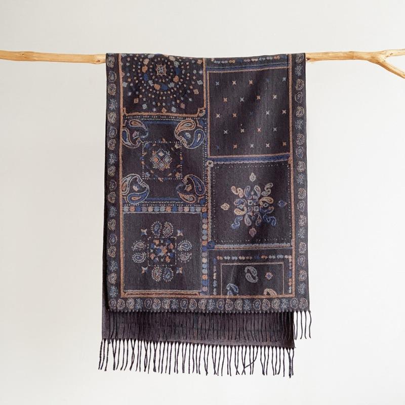 

Shawl, retro cloak, cape, prairie swim, wear it with jacquard cashew flower scarf 180x65cm чёрный