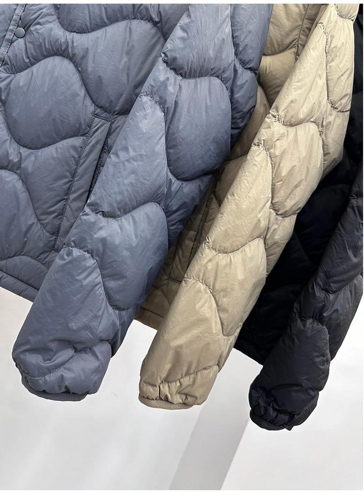 Men's Lightweight Collarless Down Jacket - Soft, Fashionable, Portable, 90% Duck Down for Autumn and Winter Warmth.