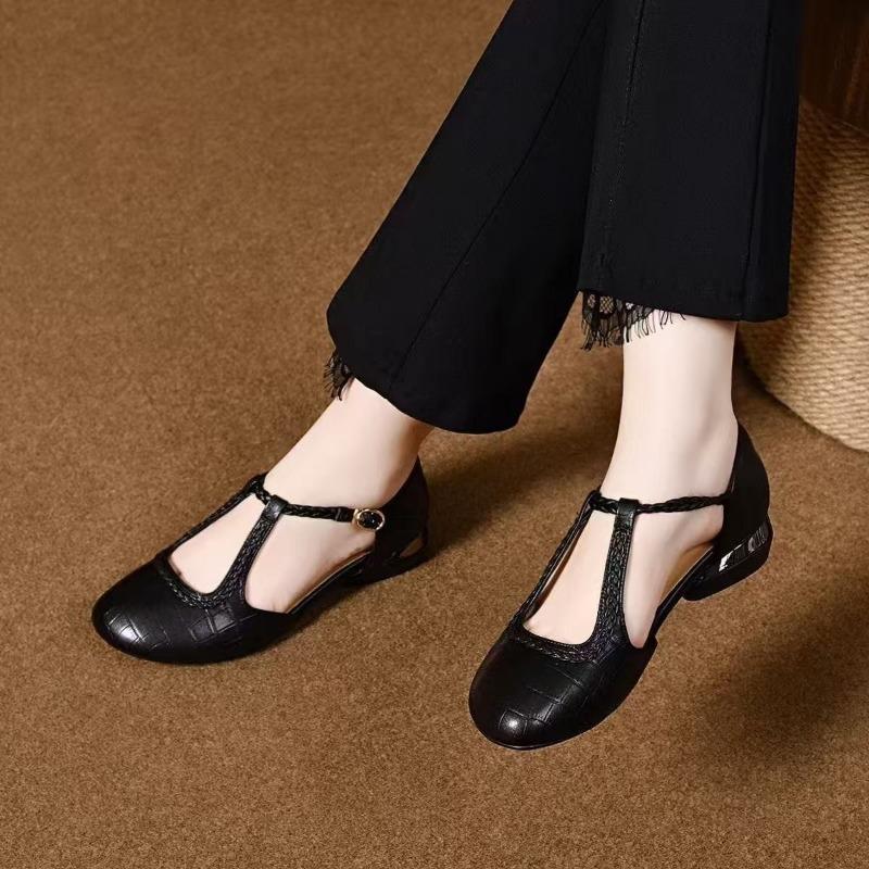 

Дизайнерские нишевые плетеные туфли Мэри Джейн из мягкой кожи с вырезами, универсальные туфли на мягкой подошве и толстом каблуке, сандалии с закрытым носком для женщин 40 чёрный