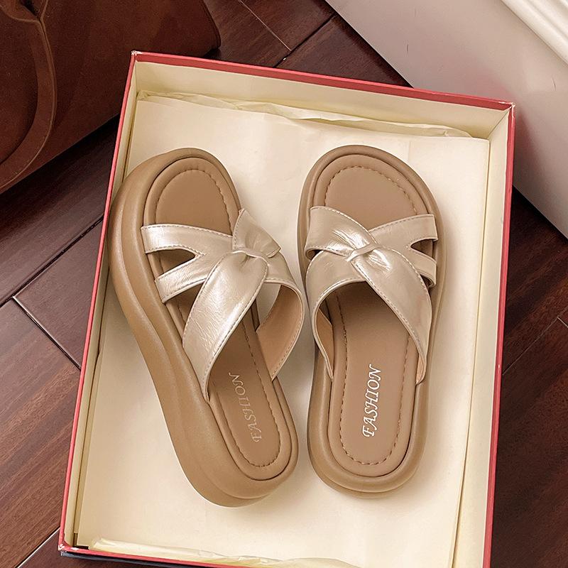 

Носите сказочный стиль с платформой 2025 крутые тапочки юбка новые женские летние пляжные сандалии модные тапочки на одном ремешке 40 золотой