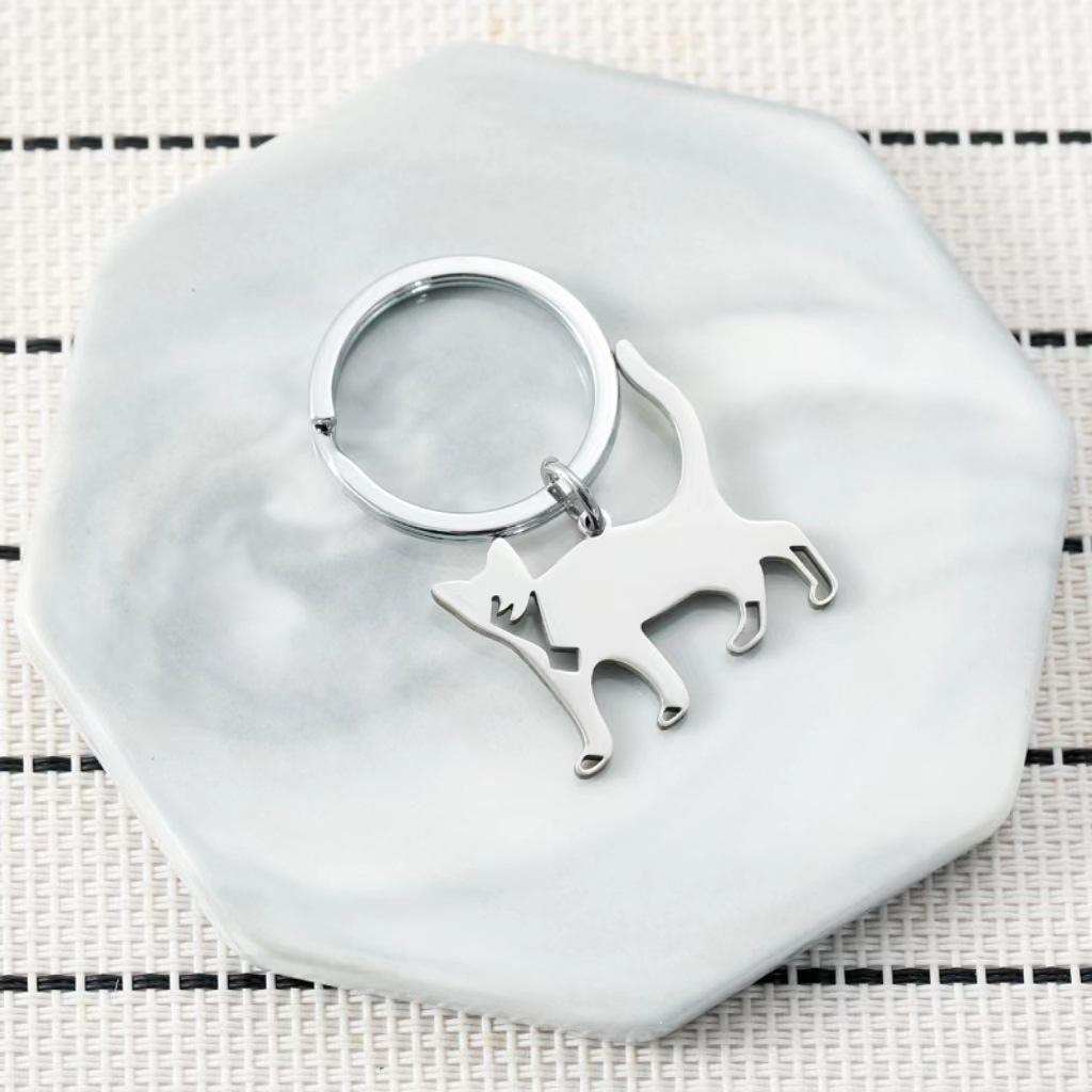 Minimalist Black Cat Stainless Steel Keychain Simple Fashion Design Stylish Couple Keyring Practical Daily Bag Pendant