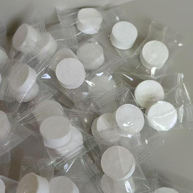 Portable Pearl Pattern Compressed Cotton Towels for Travel - Transparent Packaging