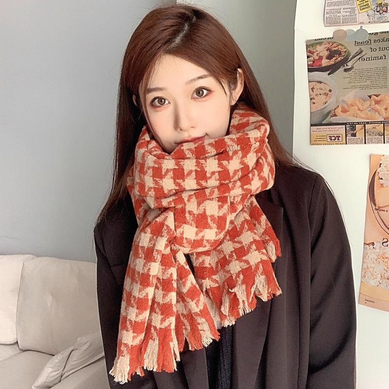 Scarf autumn and winter women's new autumn and winter atmosphere plaid scarf high-end scarf