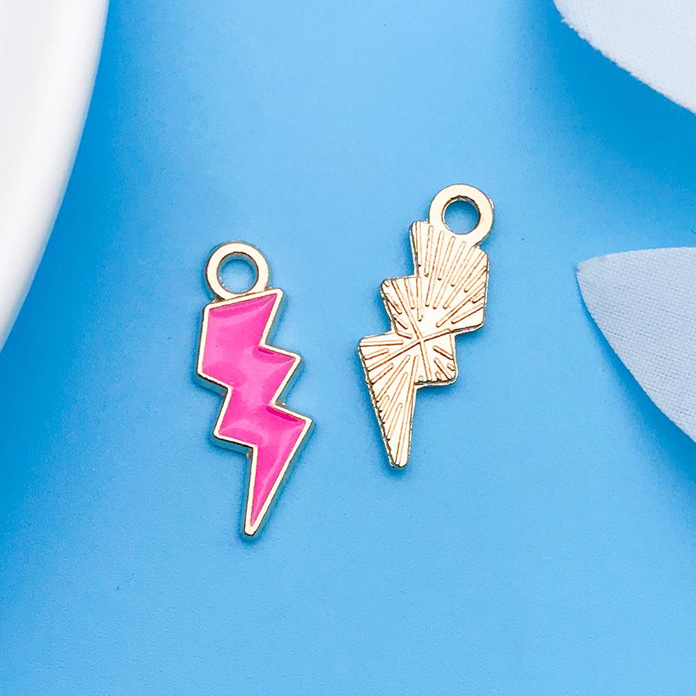 30 Cartoon Alloy Jewelry Pendants: Rose Red Drip Oil for DIY Bracelet and Handbag Accessories