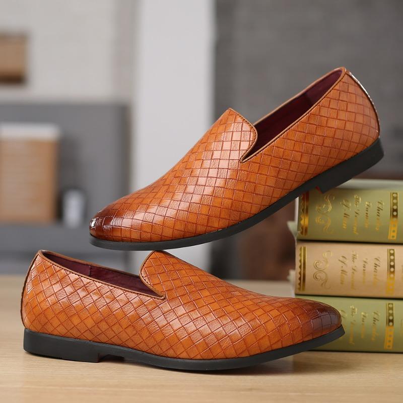 Luxury Men Shoes Braid Loafers Breathable Leather Casual Shoes Plus Size Driving Flats Moccasins Slip On Business Oxfords Shoes