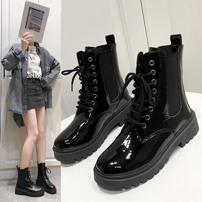 The New Martin Boots Women's Shoes Are Fashionable Short Boots, Thick-soled, Chunky Heels and Large-sized Women's Boots