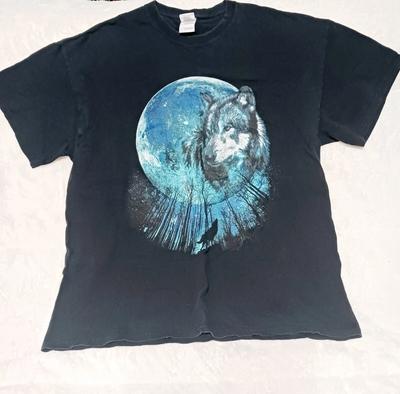 Gildan-Black Wolf/moon Tee-shirt Sz XL