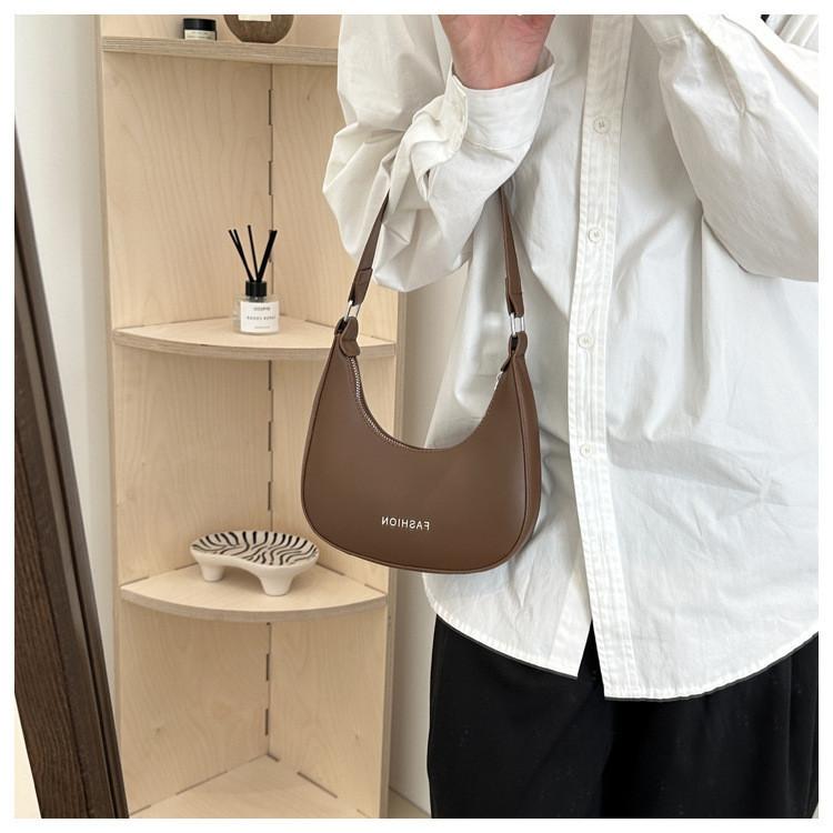 Small Pu Shoulder Bag With Stylish Stitching Details For Everyday Outfits