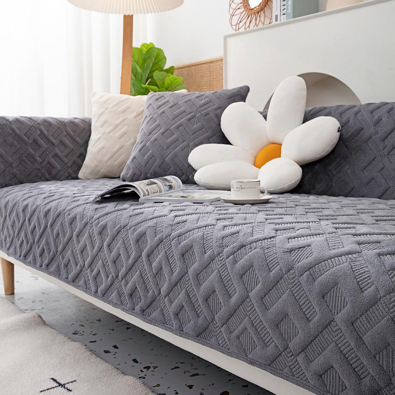 Autumn and Winter New Milk Fiber Gold Leaf Sofa Cushion Modern Simple Non-Slip Sofa Cushion Towel