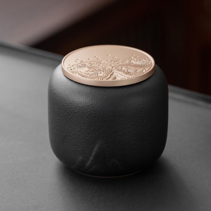 Hand-painted Black Ceramic Tea Caddy with Distant Mountain Design - Small, Simple, Sealed for Freshness