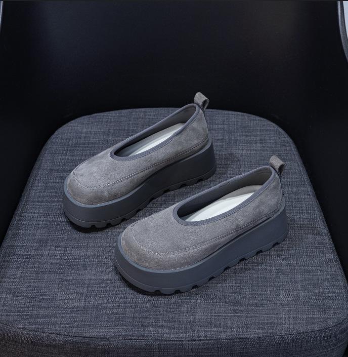 Female Big Head Ugly Cute Casual Fashion Versatile Round Head Thick Sole One Pedal Dad Shoes Woman