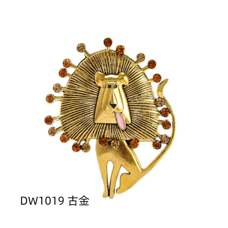 Retro Golden Lion Brooch Temperament High-end Men's Suit Accessories Animal Pin New Environmentally Friendly Corsage
