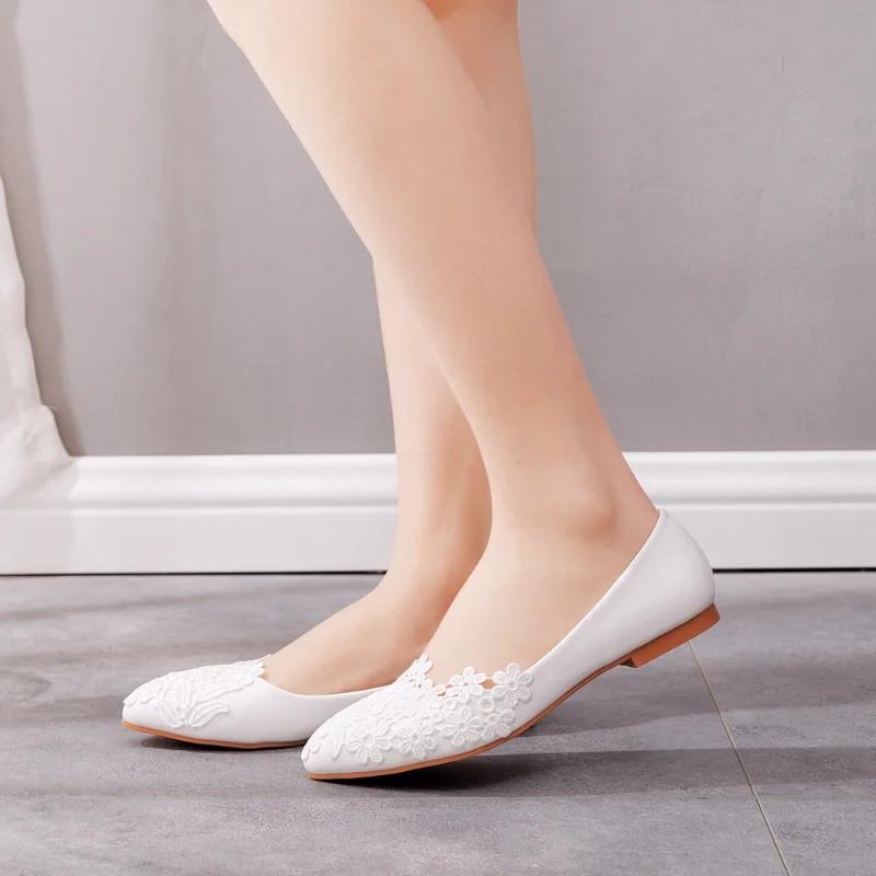  Fashion Woman Flat Lace Wedding Shoes Pointed Toe Flat White Women's Bridesmaid Shoe Lightweight Dance Shoes Sneaker