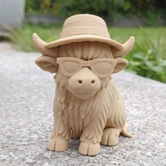 Highland Cow Home Bonsai Decor Mini Cow Figurine with Cowboy Hat 3D Printed Realistic Texture Halloween Ornament