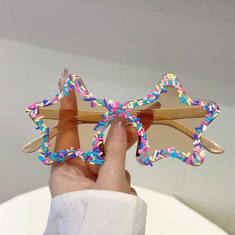 Cute Star Shaped Sunglasses with Sprinkles Women Stylish Beach Holiday Decor Shades Trendy Original Design Sun Glasses