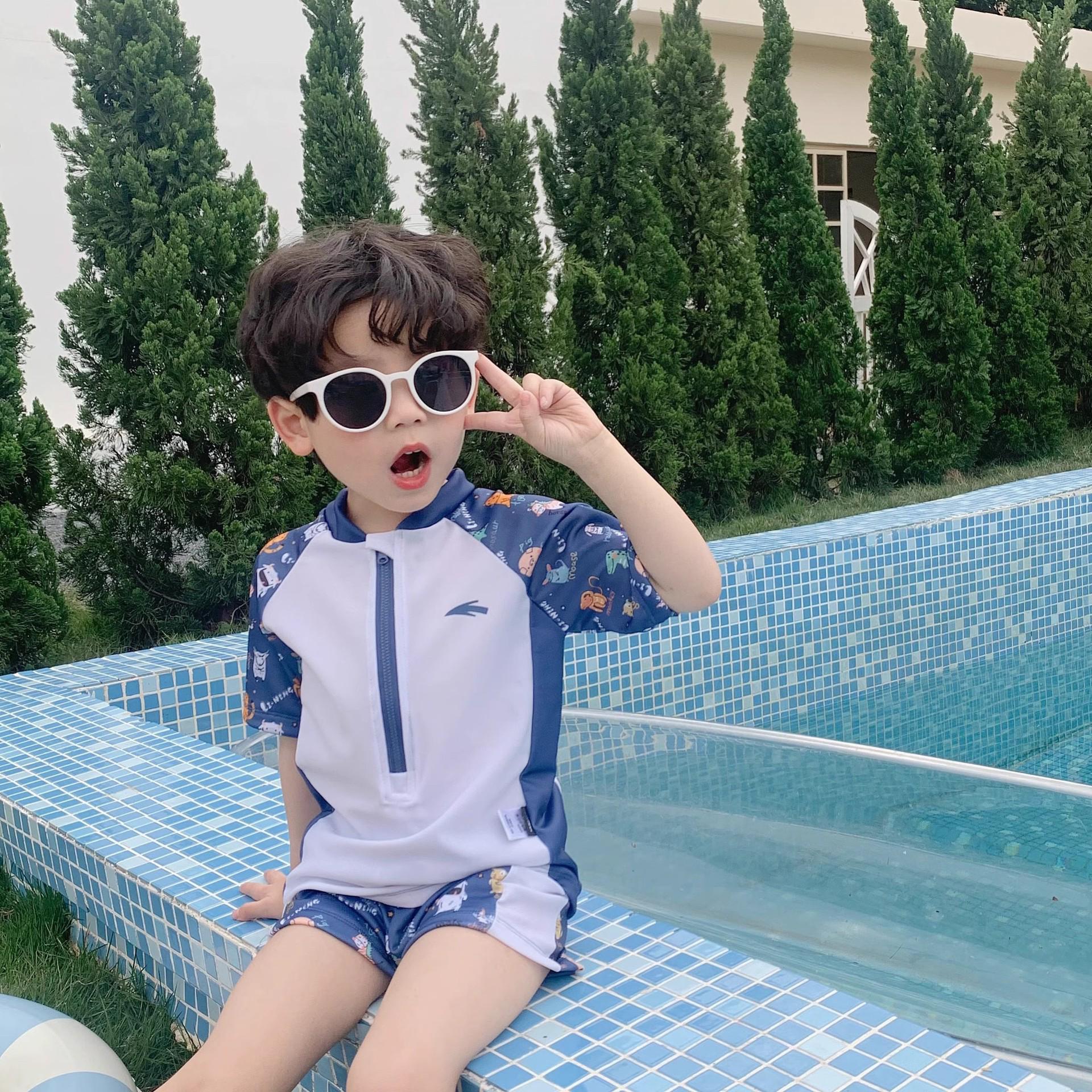 

Boys Two-Piece Quick-Dry Swimsuit for Summer and Hot Springs 110 (Height 100cm)