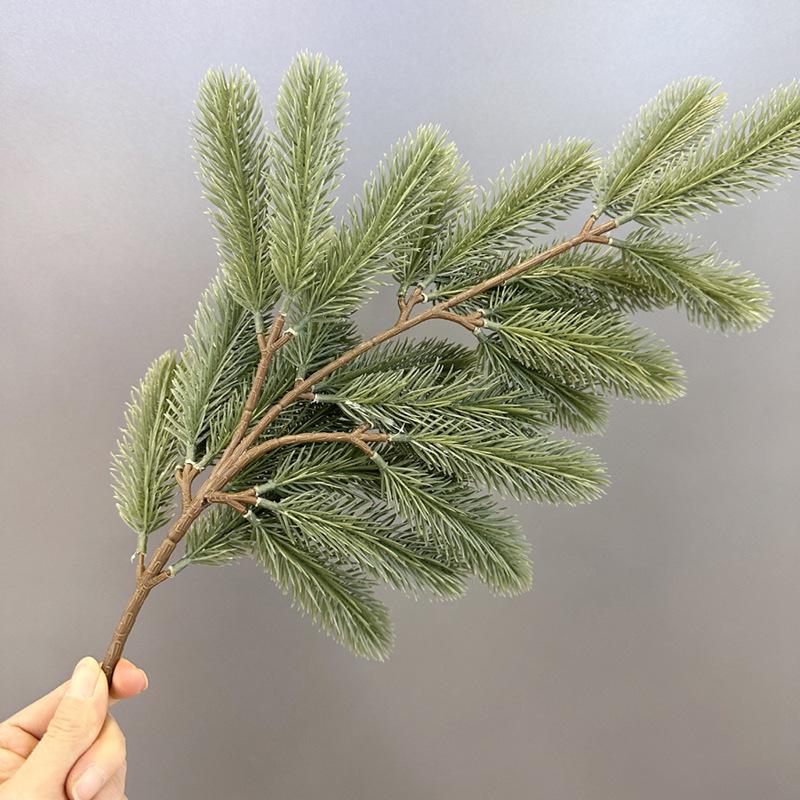 Tira de Agujas de Pino Artificial - Decoración Navideña Verde Suave