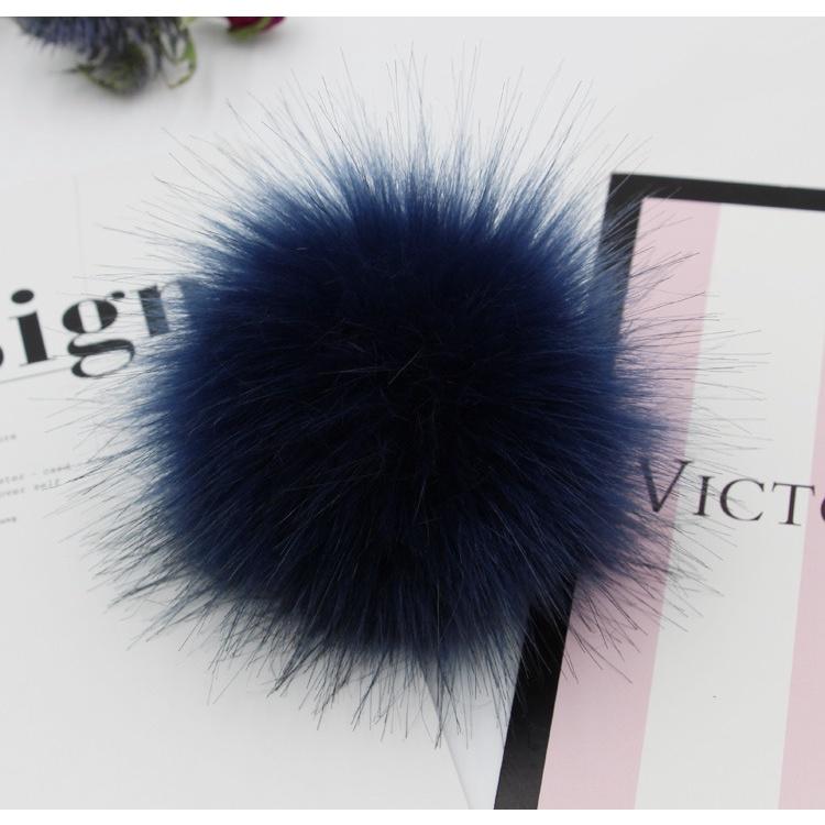 47-tommers Falsk DIY Vaskebjørnspels Pom Poms Ball For Strikking Luer Tilbehør Hatter