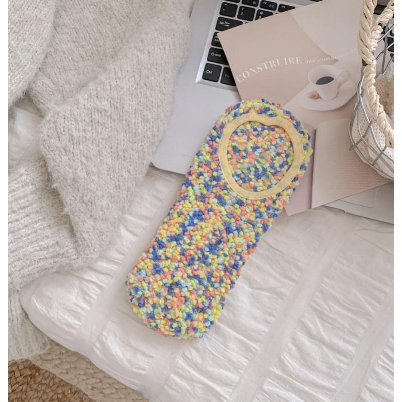 Autumn and Winter Dot-yarn Shallow-mouthed Women's Socks, Anti-slip, Thickened and Warm Home Yoga Socks, Large-sized Floor Socks