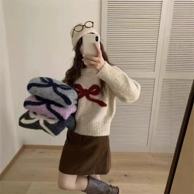 Spring and Autumn New Knitted Sweater Cute Bow Crew Neck Pullover Sweater Loose Short Knitted Sweater Top
