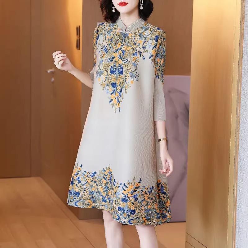 Women's Three Quarter Sleeve Midi Dress Stand Collar Loose Fit Chinese Style Floral Print Qipao Dress