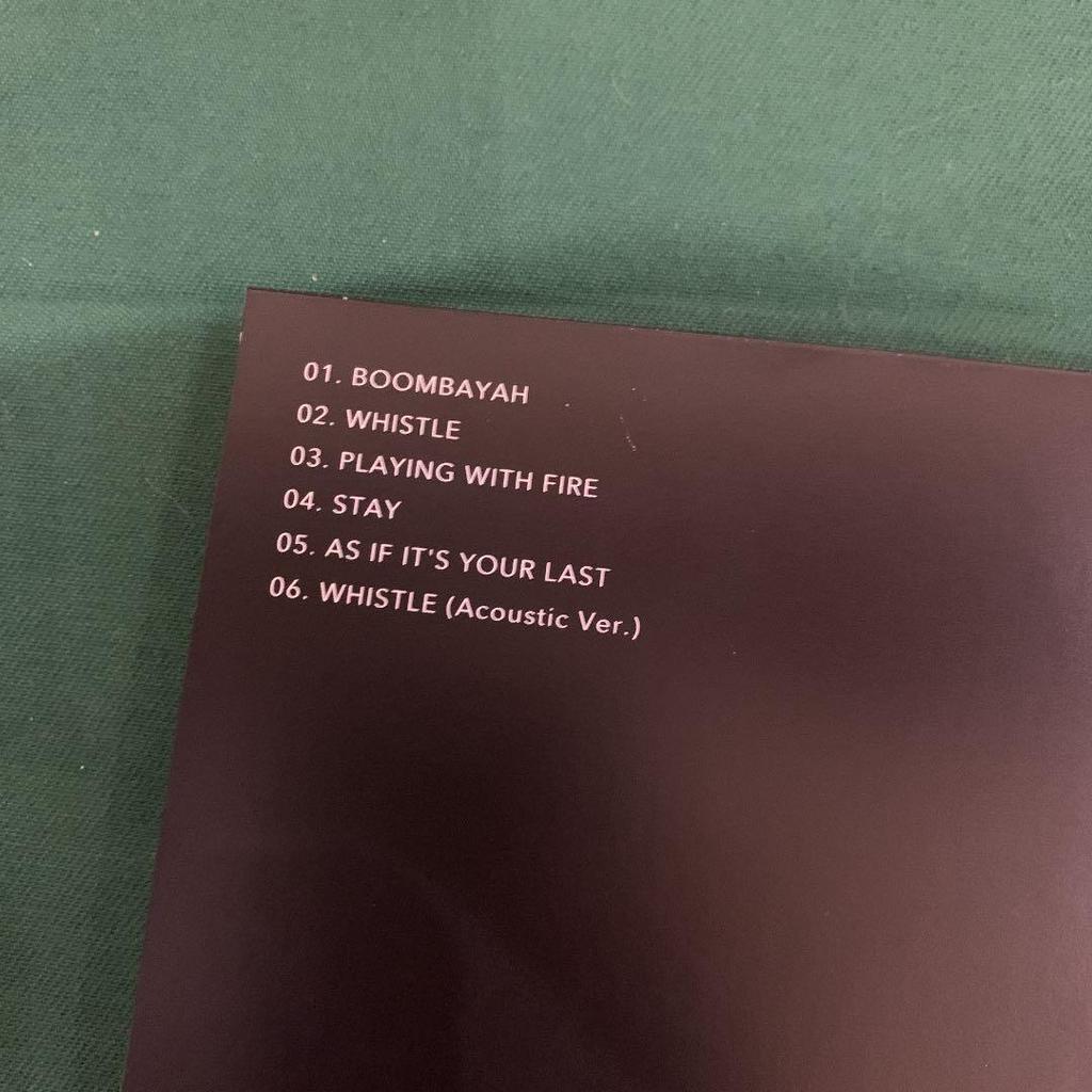 [USED] BLACKPINK mini album & gift card