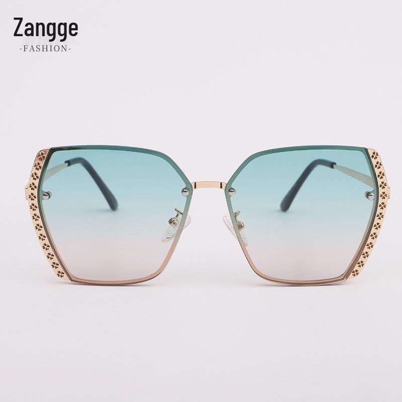 

Unisex Fashion UV-Proof Sunglasses