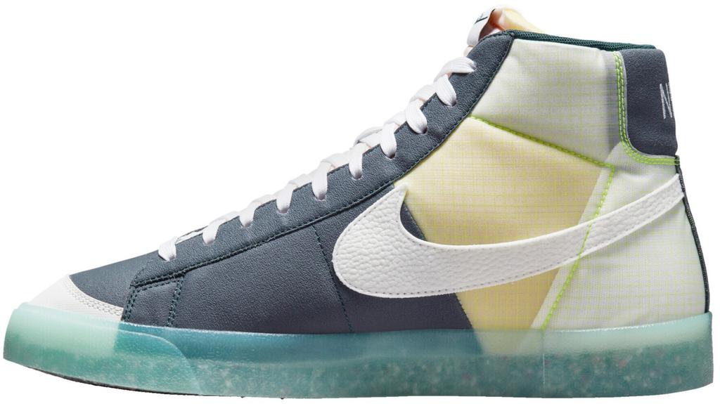 Nike Blazer Mid '77 Sneakers