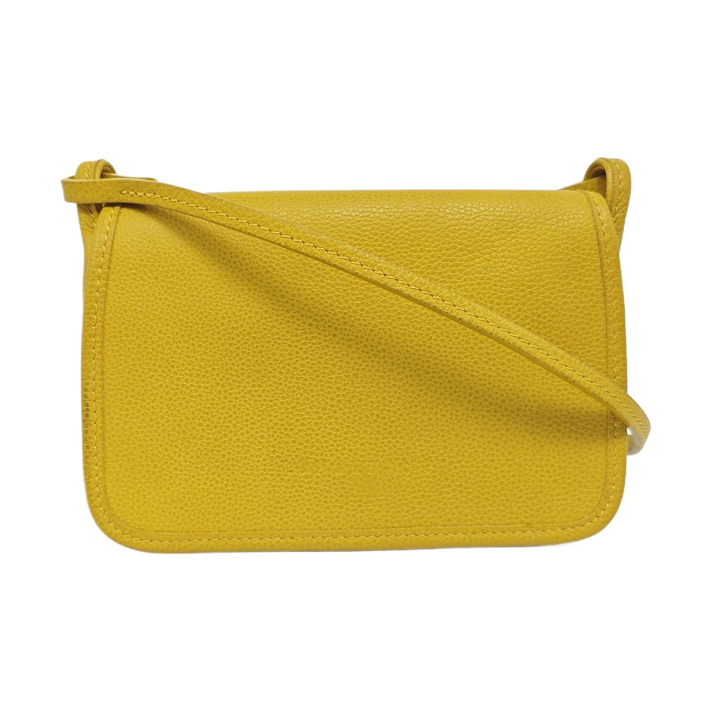 [Pre-Owned] Le Foulonné Solid Color Flap Leather Small Shoulder Crossbody Bag Medium - Very Good #F5BXAI ONE SIZE