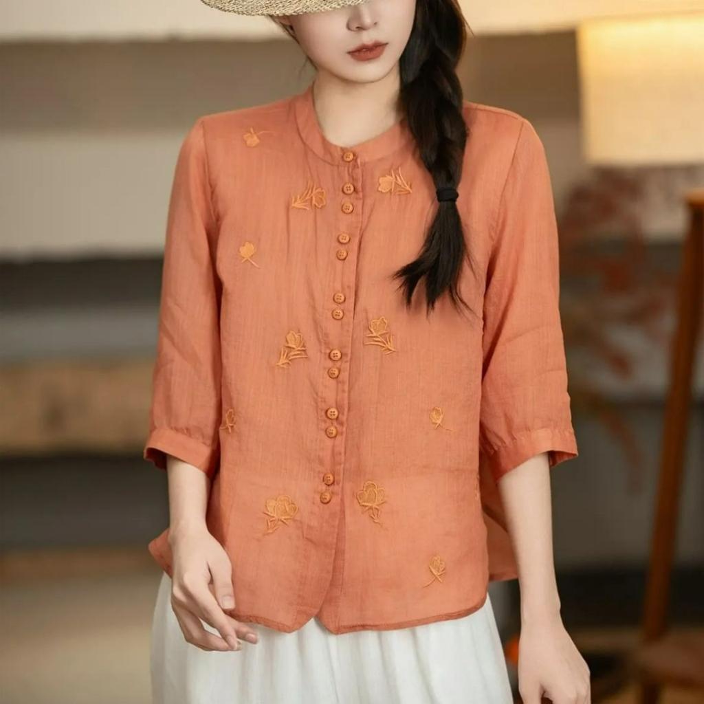 Heavy Industry Embroidery Fashion Three-quarter Sleeve T-shirt Summer Loose and Thin Cotton Round Neck Pullover Small Shirt Top Women
