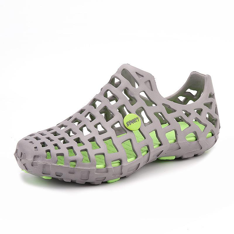 2024 Summer Foreign Trade Explosion Hot Sale Couple Hole Shoes Hollow Breathable Men's Sandals Beach Foot Shoes Women's
