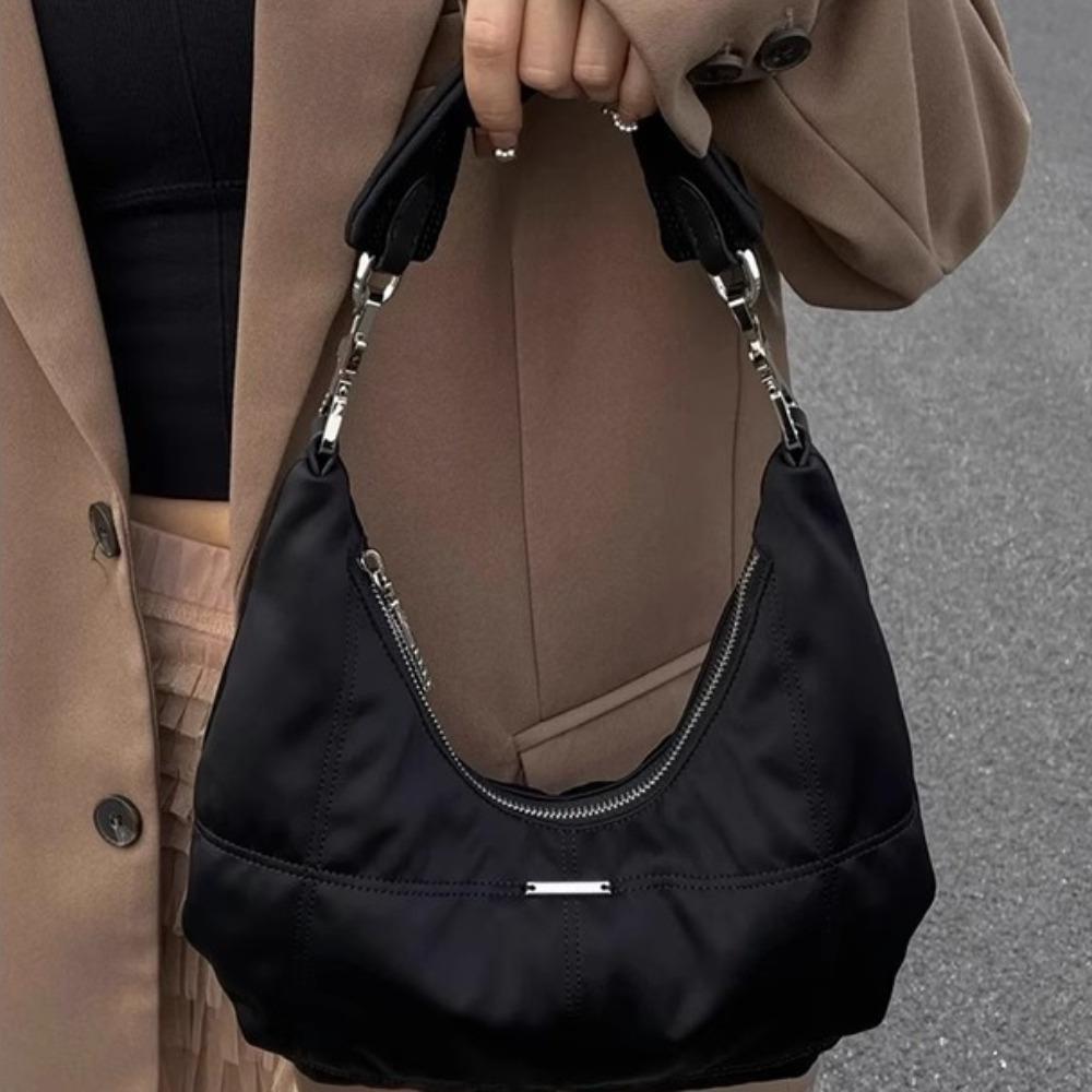 Vintage-Inspired Chic Black Crescent Shoulder Bag | Zip Closure, Fashionable Underarm Handbag for Women