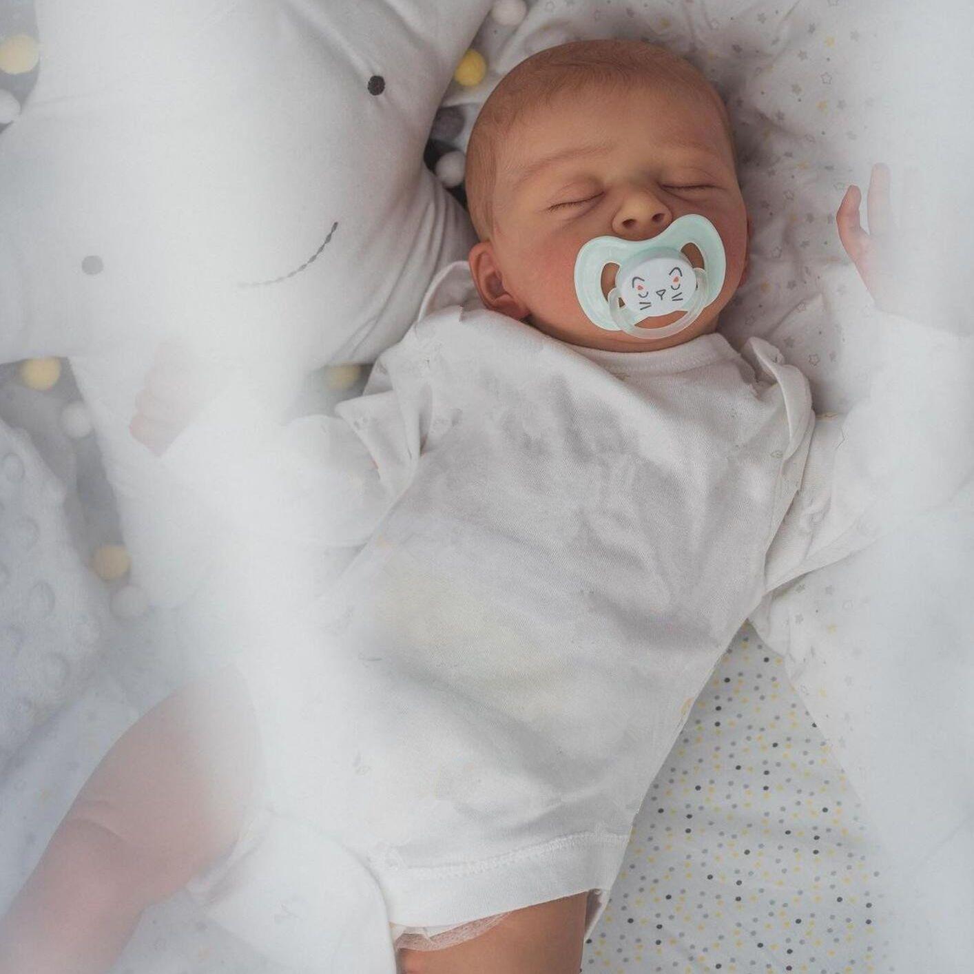 

BZDOLL Как настоящая кукла-реборн спящий мальчик 50 см 20 дюймов 3D-раскрашенная кожа с венами мягкий винил для девочки тканевое тело ручная работа арт-бебе cloth body doll