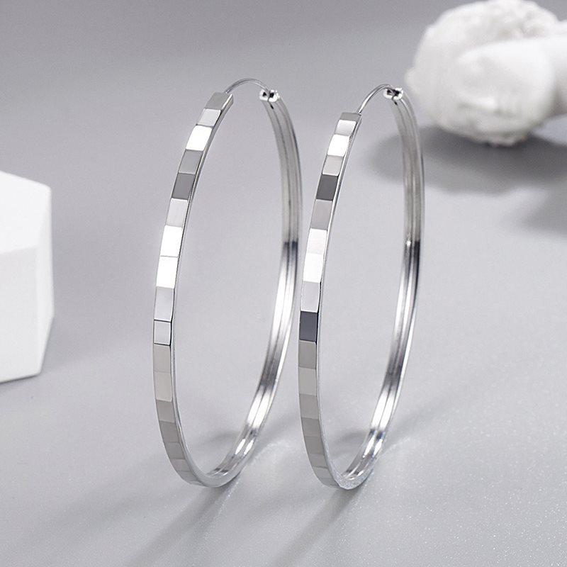 Ohrringe Kreis Mode Temperament Herbst und Winter Schmuck Europäisch und Amerikanisch Leichter Luxus Hoher Sinn Atmosphärische Ohrringe