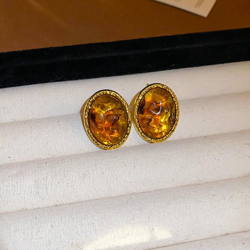 Cercei Hoop Eleganti de Moda Maillard cu Rasina Ambra Retro Placati cu Aur in Forma de U Zircon Designer de Lux 2025