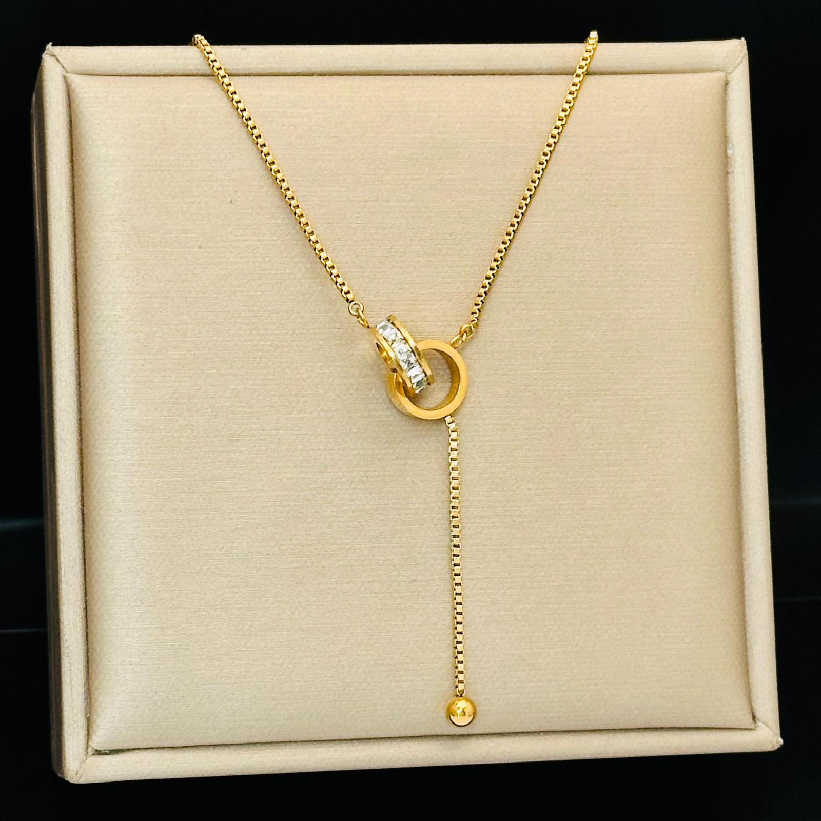 Ladies Luxurious Titanium Steel Crystal Circle Pendant Necklace one size золотой